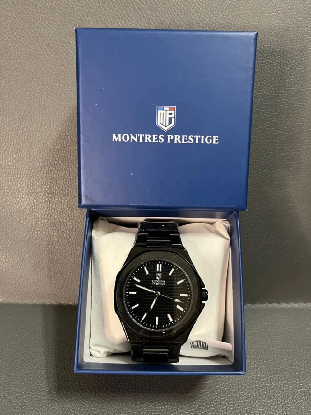 Montres Prestige sleek all